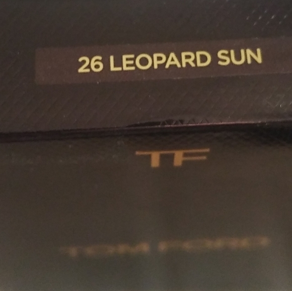 Tom Ford Leopard sun eye shadow quad - Picture 4 of 4